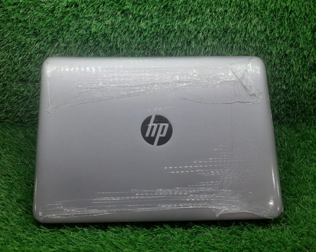 Second image of HP EliteBook 820 G3 – Core i5 – 6th 8GB – DDR4 RAM